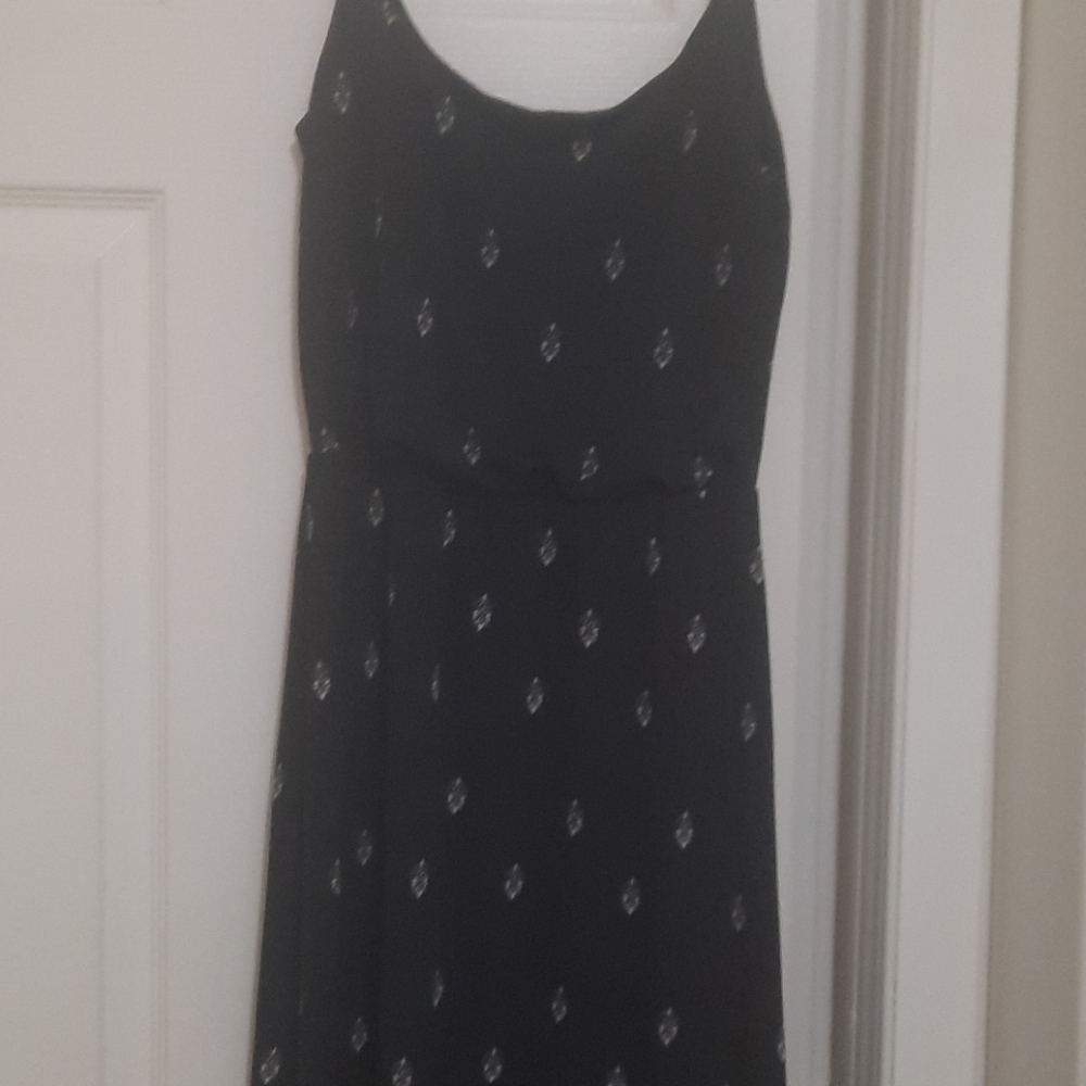 Dress‎ - Picture 5 of 8